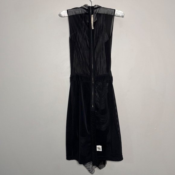 Willow Austrailian Brand Draped Sleeveless Silk Black Mini Dress RARE Sz 2 US - Picture 12 of 16